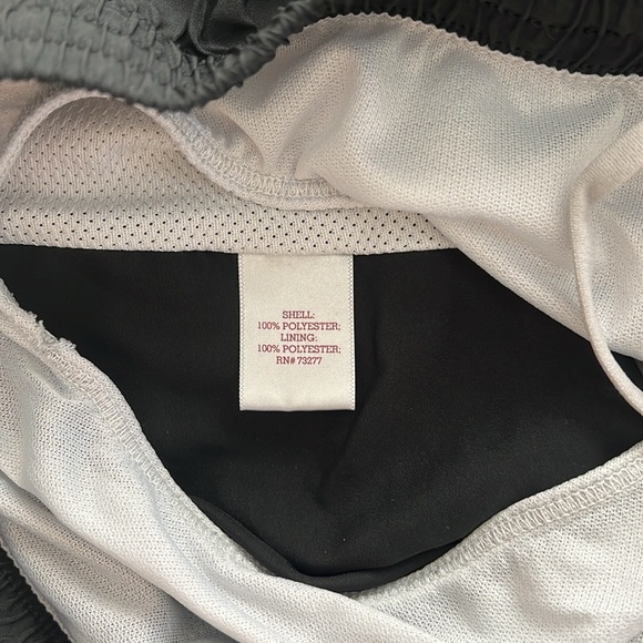 SO Running Athletic Shorts Workout Size Large Outside Sporty Athleisure - Picture 6 of 11